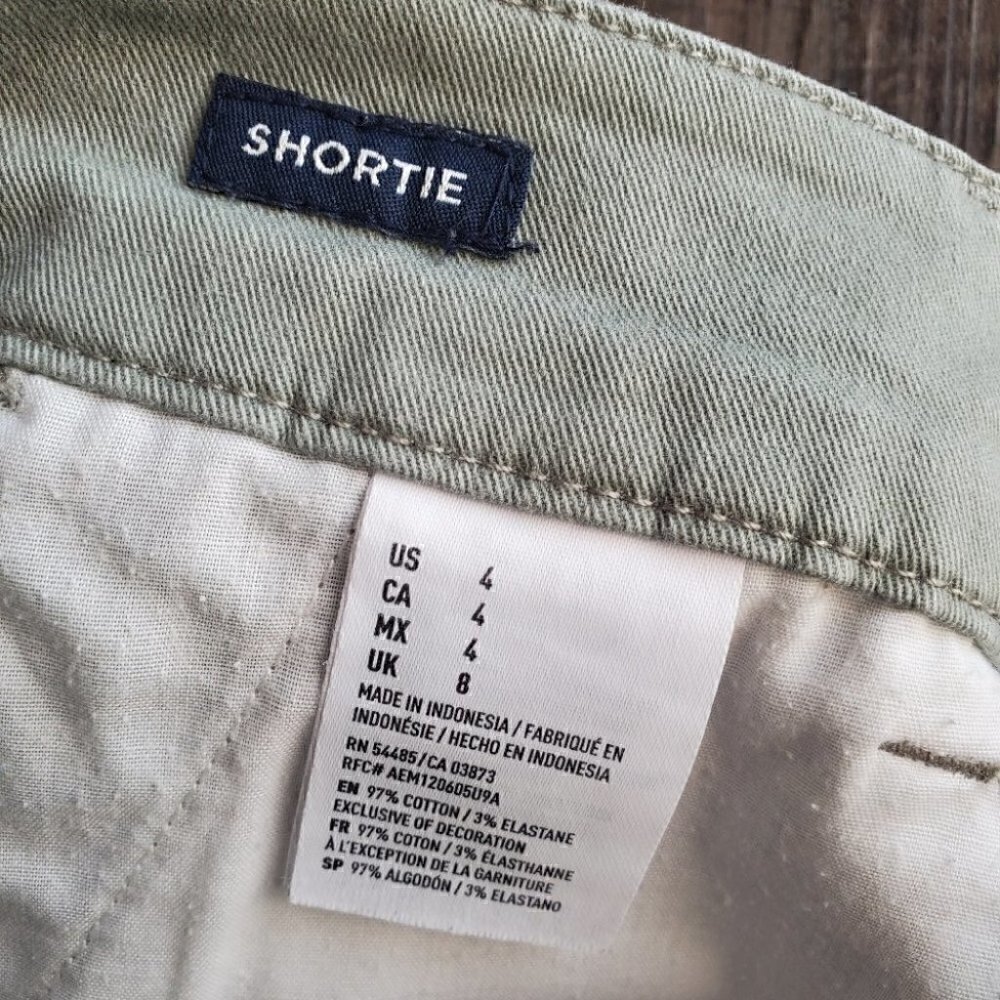 Shorts - Picture 5 of 5